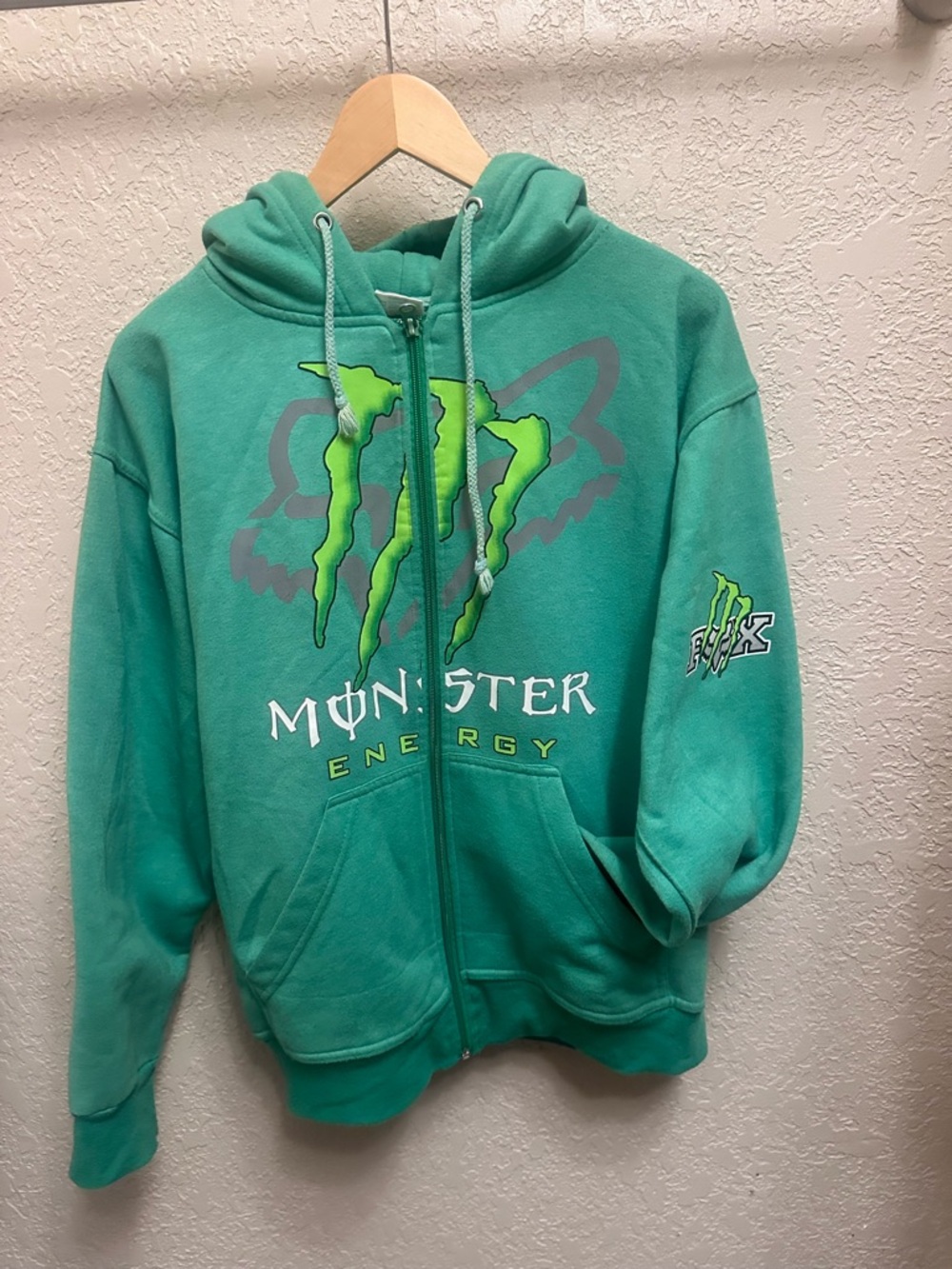 Monster Energy green Zip-Up Hoodie - Picture 3 of 3
